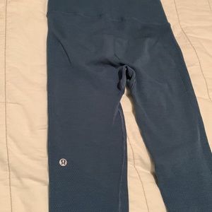 Lululemon shaping leggings-blue-baselayer
